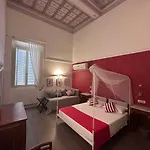 New! Bellissimo Palazzofranchi Pantheon *