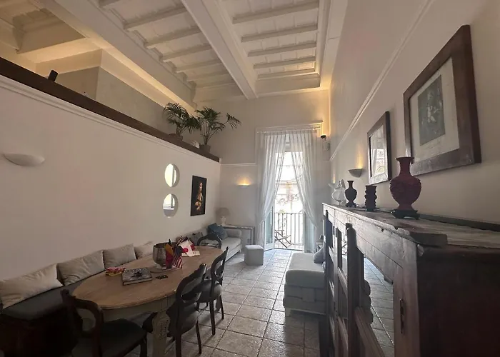 New! Bellissimo Palazzofranchi Pantheon شقة