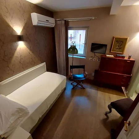 Апартаменты New! Bellissimo Palazzofranchi Pantheon Рим
